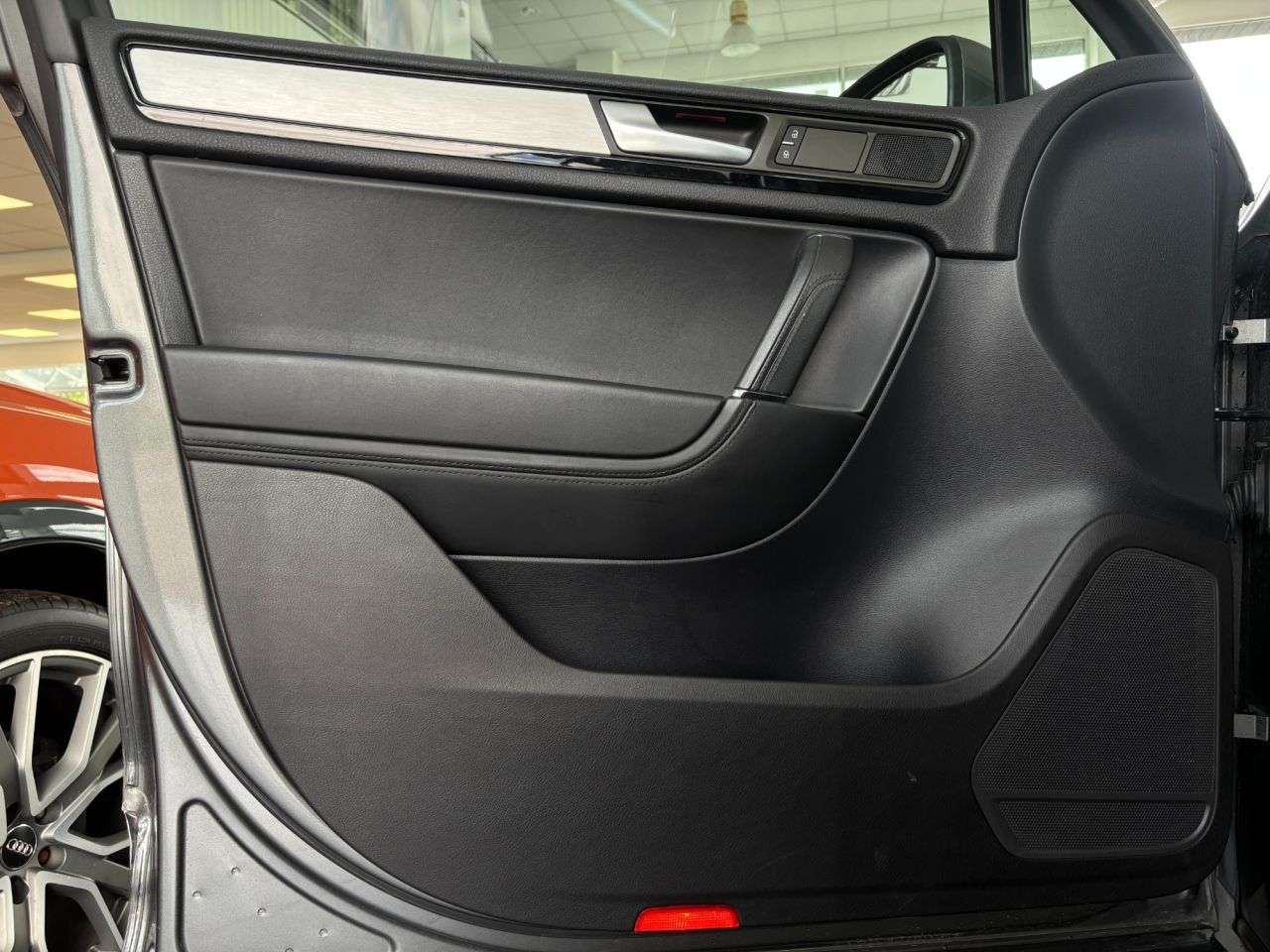 2014 VOLKSWAGEN TOUAREG 2014 VOLKSWAGEN TOUAREG