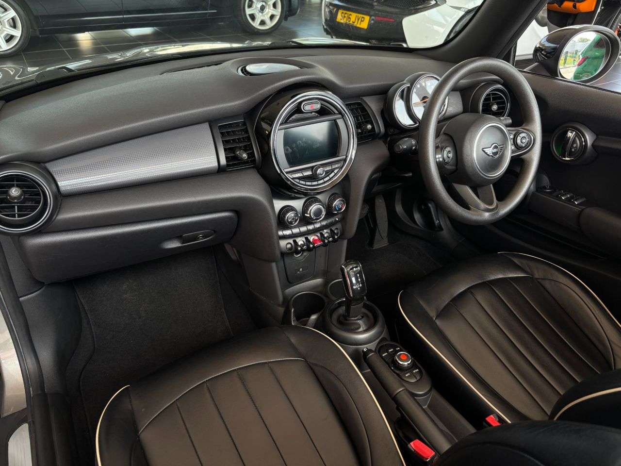 2018 MINI CONVERTIBLE 2018 MINI CONVERTIBLE