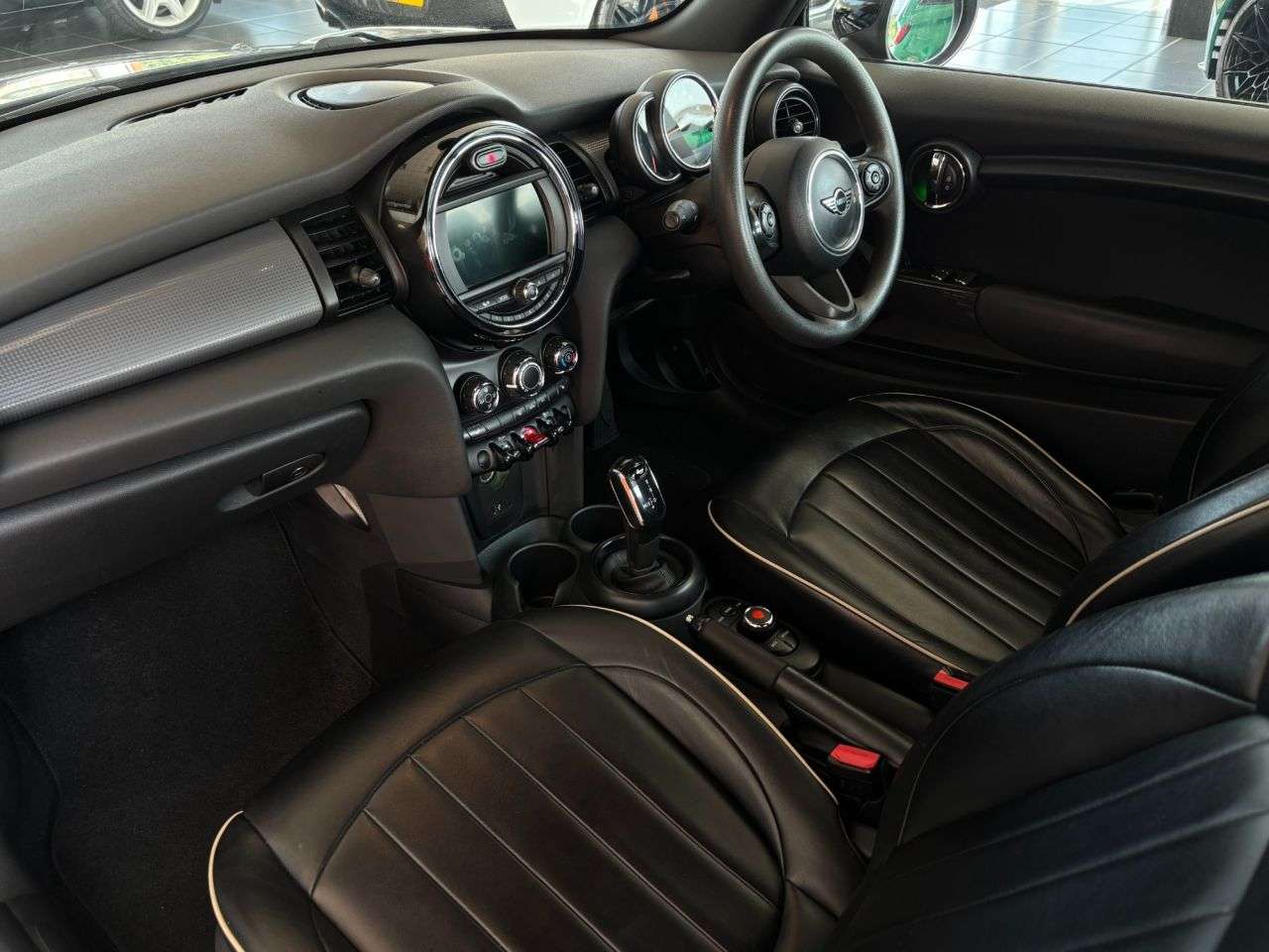 2018 MINI CONVERTIBLE 2018 MINI CONVERTIBLE