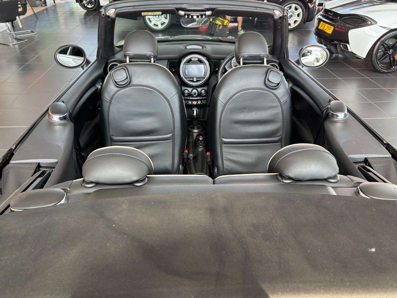 2018 MINI CONVERTIBLE 2018 MINI CONVERTIBLE