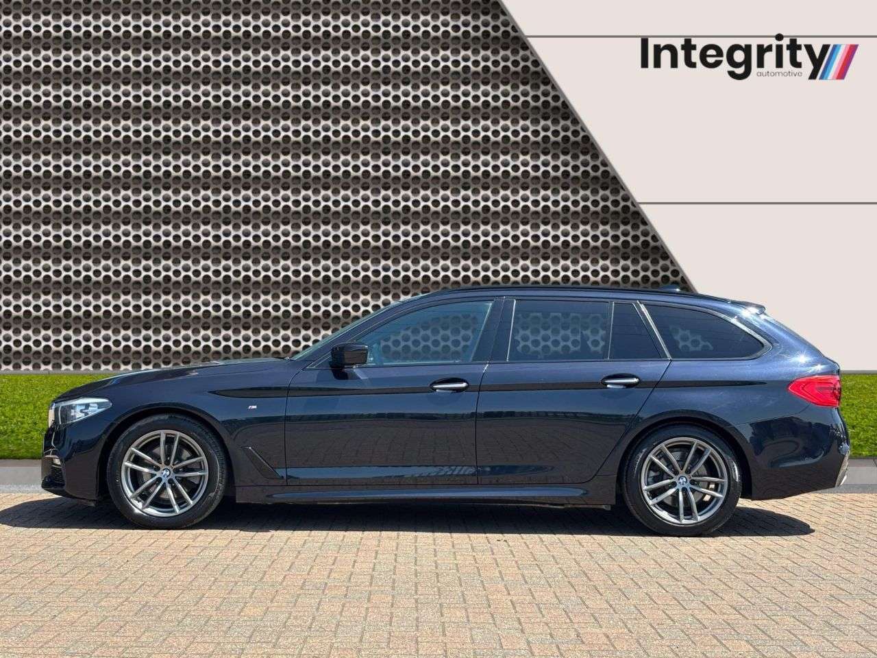 2017 BMW 5 SERIES 2017 BMW 5 SERIES