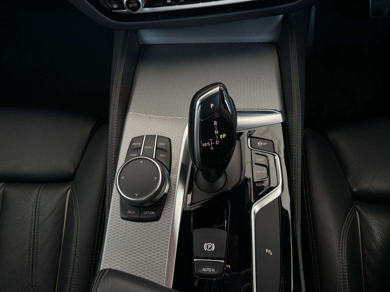 2017 BMW 5 SERIES 2017 BMW 5 SERIES