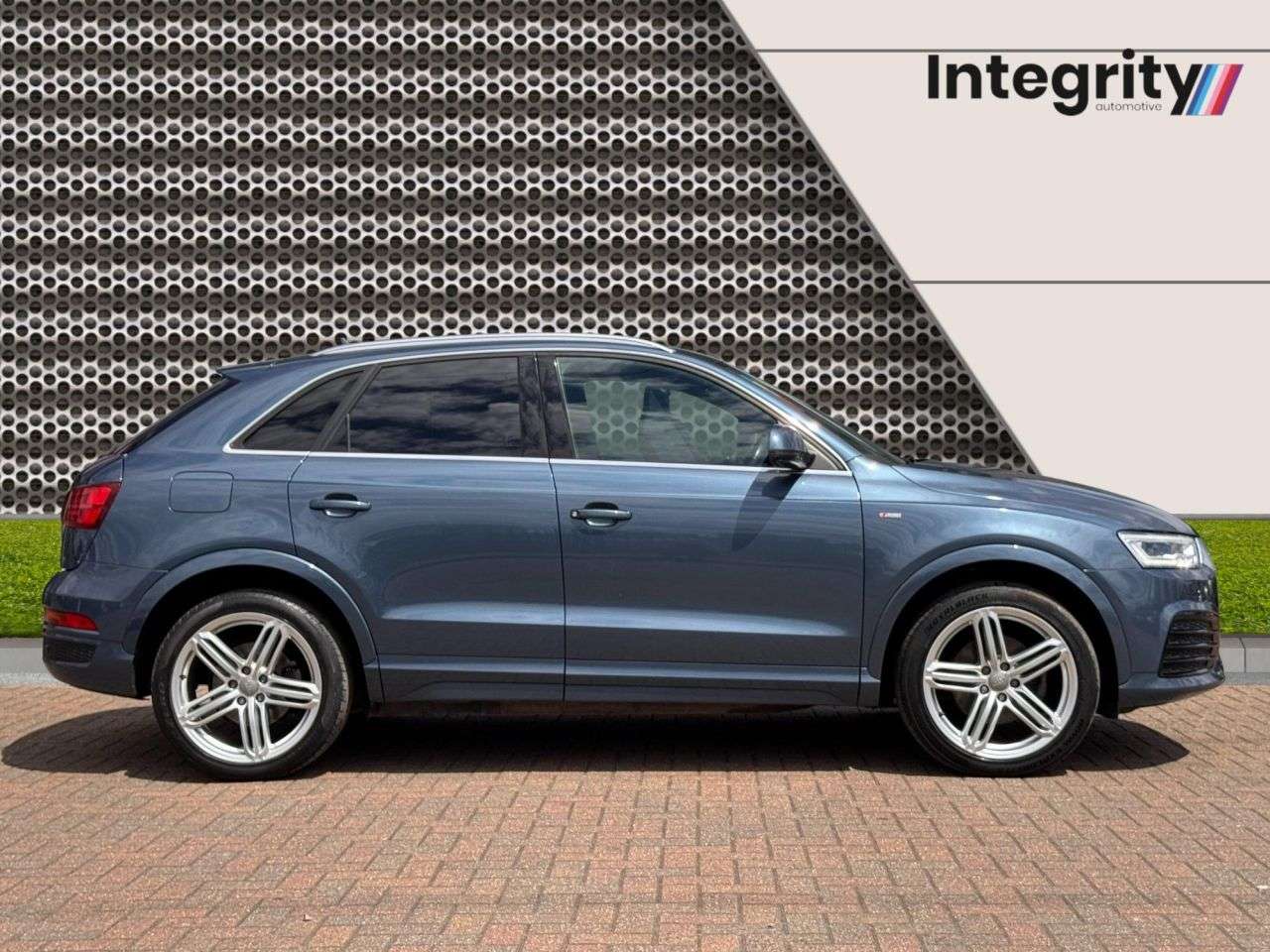 A 2015 AUDI Q3 2.0 TDI S line Plus SUV 5dr Diesel Manual quattro Euro 6 (s/s) (150 ps) A 2015 AUDI Q3 2.0 TDI S line Plus SUV 5dr Diesel Manual quattro Euro 6 (s/s) (150 ps)