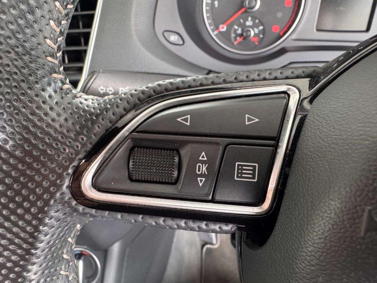 2015 AUDI Q3 2015 AUDI Q3
