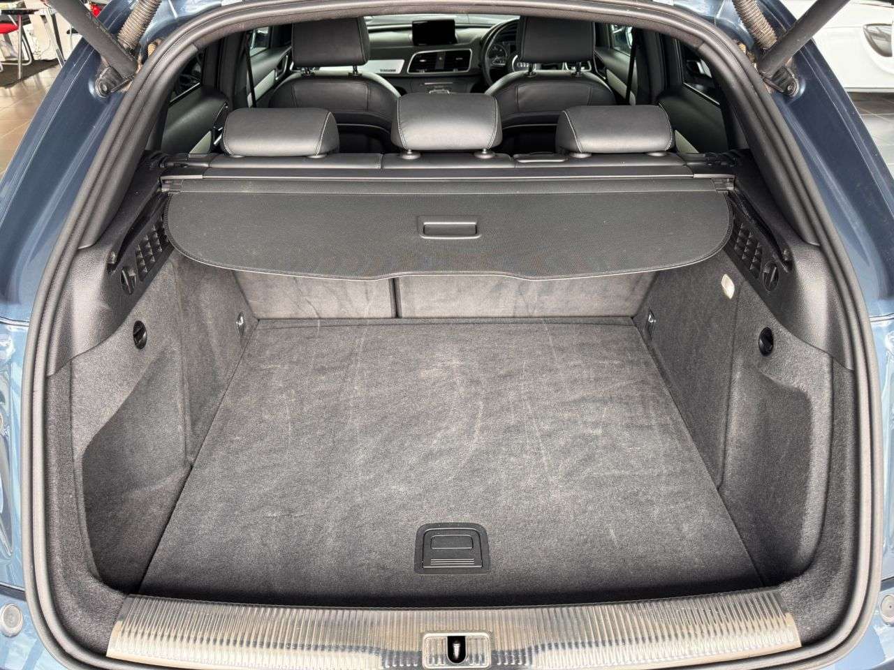 2015 AUDI Q3 2015 AUDI Q3