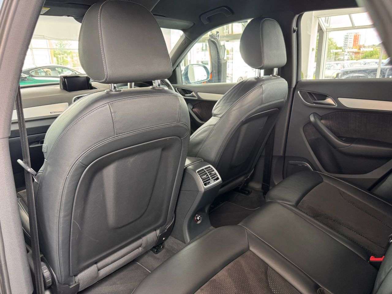 2015 AUDI Q3 2015 AUDI Q3