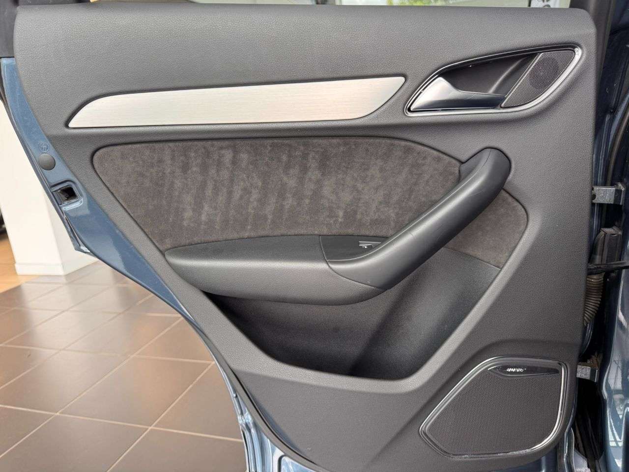 2015 AUDI Q3 2015 AUDI Q3
