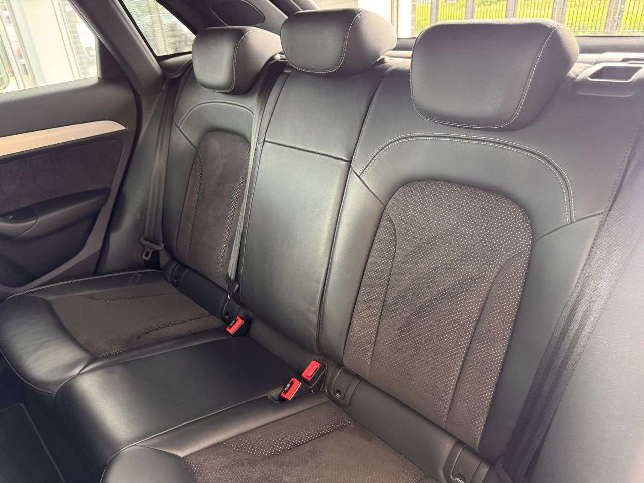 2015 AUDI Q3 2015 AUDI Q3