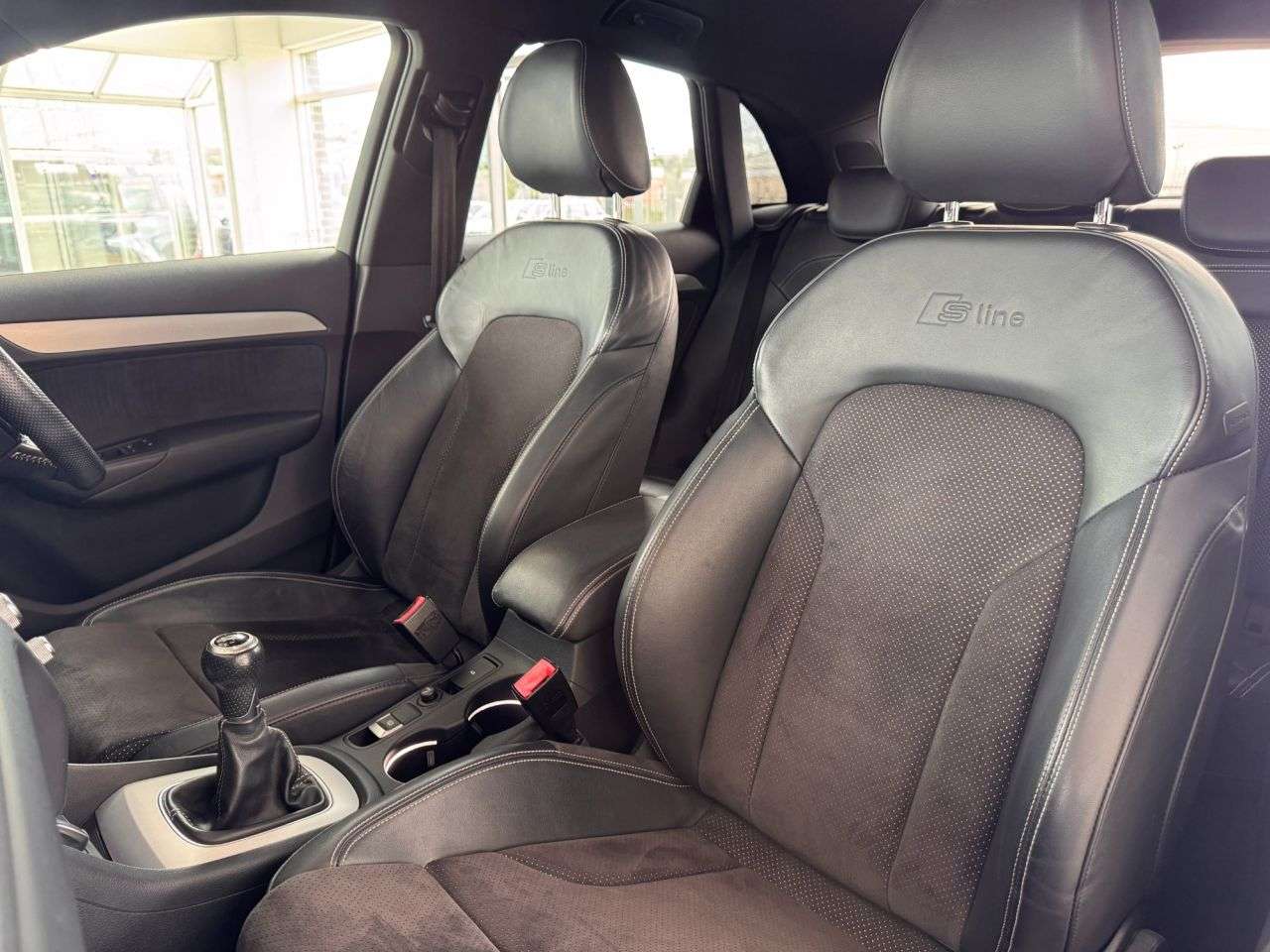 2015 AUDI Q3 2015 AUDI Q3