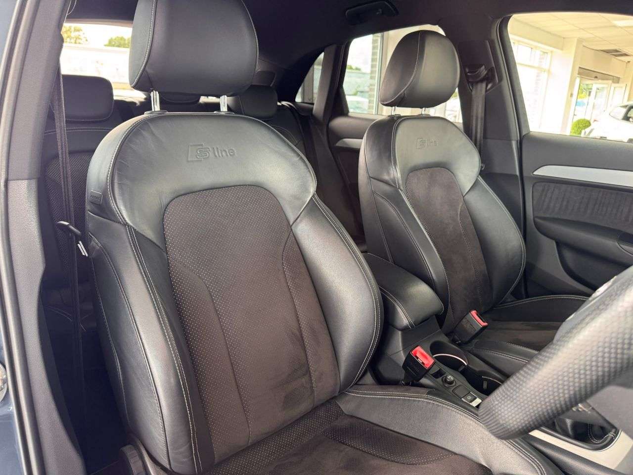 2015 AUDI Q3 2015 AUDI Q3