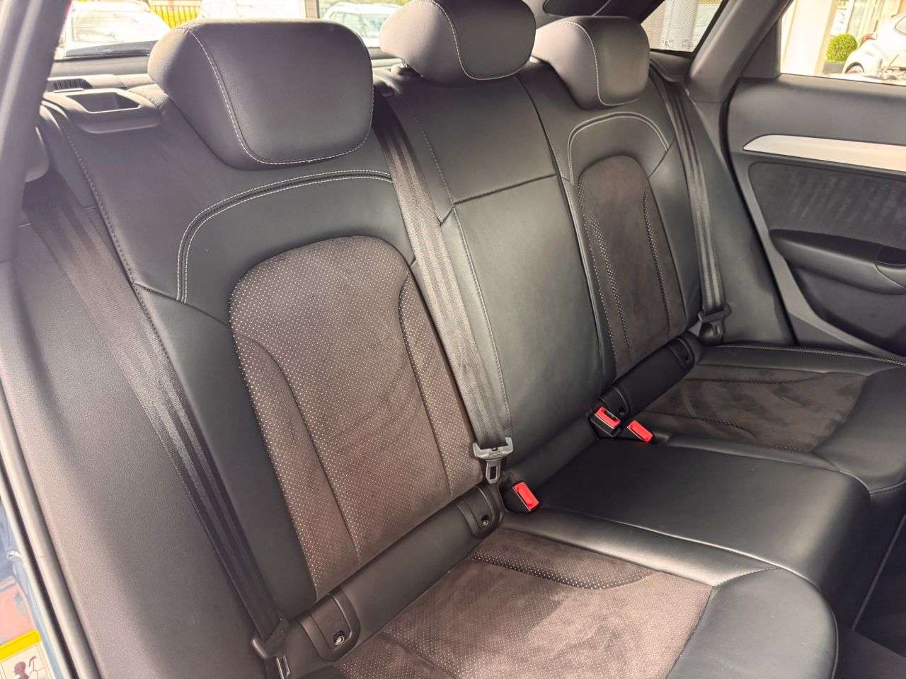 2015 AUDI Q3 2015 AUDI Q3