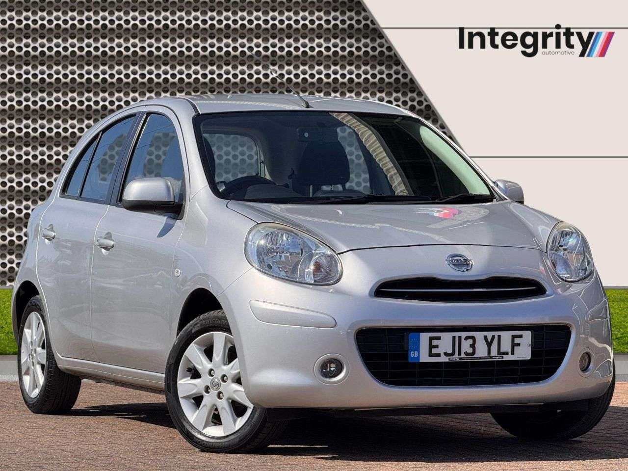 A 2013 NISSAN MICRA 1.2 12V Acenta Hatchback 5dr Petrol CVT Euro 5 (80 ps) A 2013 NISSAN MICRA 1.2 12V Acenta Hatchback 5dr Petrol CVT Euro 5 (80 ps)