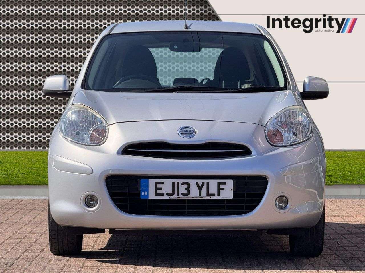 A 2013 NISSAN MICRA 1.2 12V Acenta Hatchback 5dr Petrol CVT Euro 5 (80 ps) A 2013 NISSAN MICRA 1.2 12V Acenta Hatchback 5dr Petrol CVT Euro 5 (80 ps)