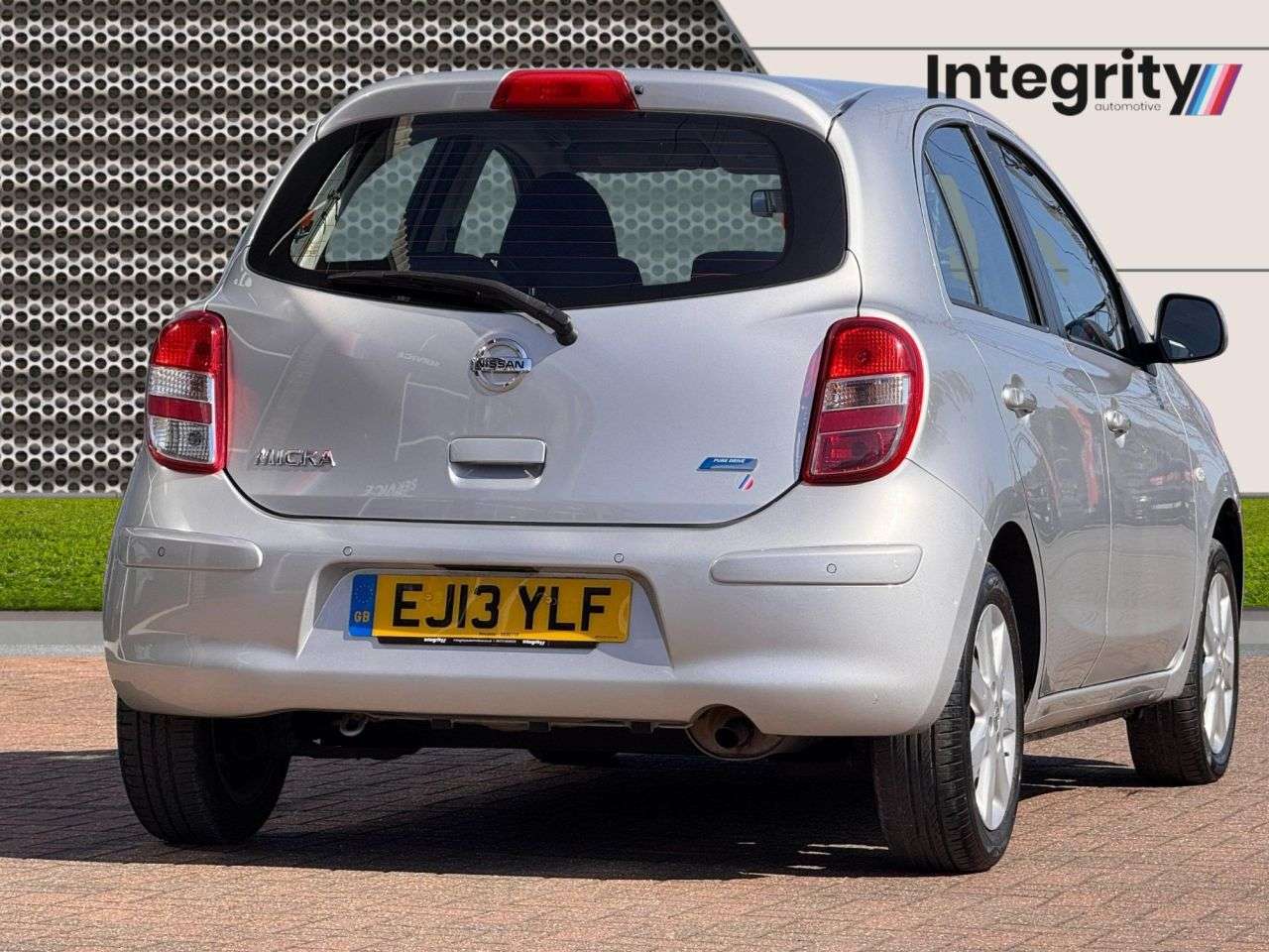 A 2013 NISSAN MICRA 1.2 12V Acenta Hatchback 5dr Petrol CVT Euro 5 (80 ps) A 2013 NISSAN MICRA 1.2 12V Acenta Hatchback 5dr Petrol CVT Euro 5 (80 ps)