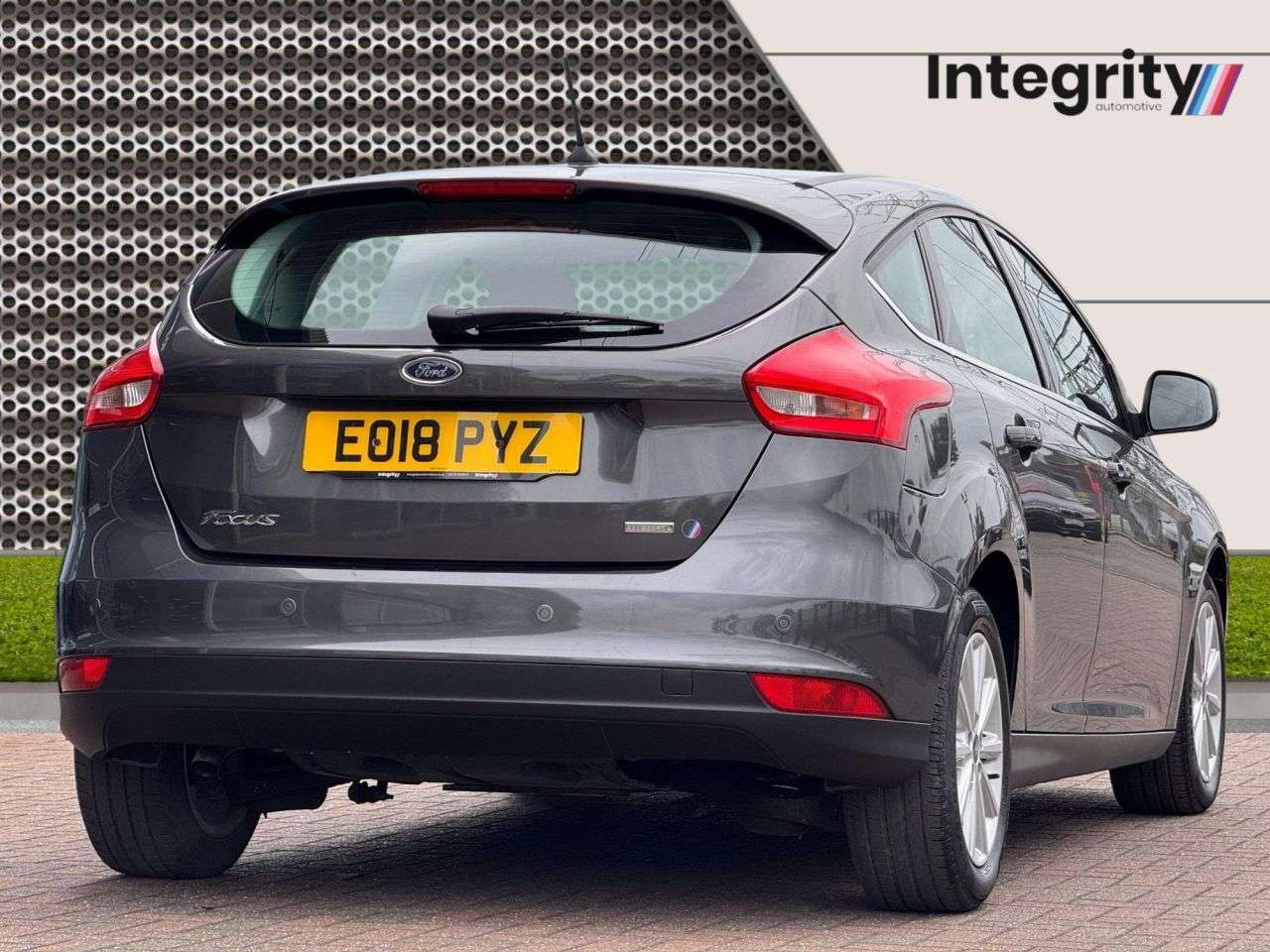 A 2018 FORD FOCUS 1.0T EcoBoost Titanium Hatchback 5dr Petrol Manual Euro 6 (s/s) (125 ps) Sy A 2018 FORD FOCUS 1.0T EcoBoost Titanium Hatchback 5dr Petrol Manual Euro 6 (s/s) (125 ps) Sy