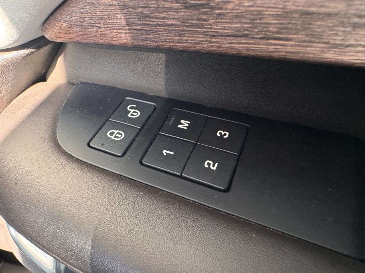 2017 LAND ROVER DISCOVERY 2017 LAND ROVER DISCOVERY