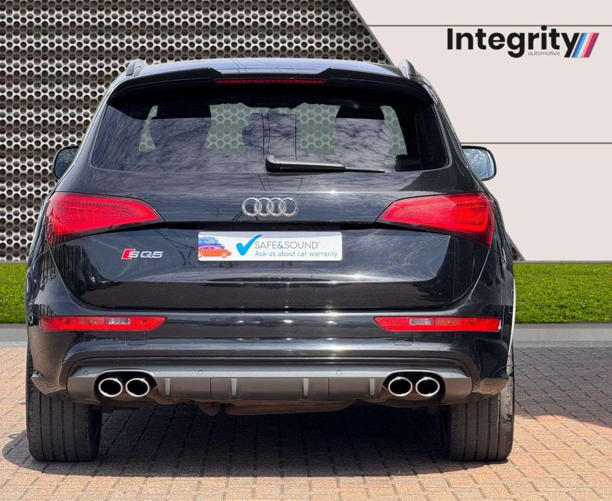 A 2016 AUDI SQ5 3.0 BiTDI V6 SUV 5dr Diesel Tiptronic quattro Euro 6 (s/s) (326 ps) A 2016 AUDI SQ5 3.0 BiTDI V6 SUV 5dr Diesel Tiptronic quattro Euro 6 (s/s) (326 ps)