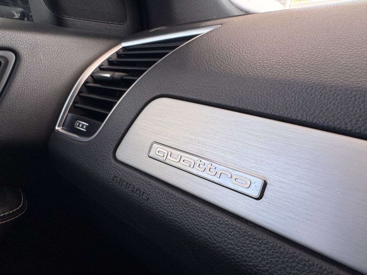 2016 AUDI SQ5 2016 AUDI SQ5