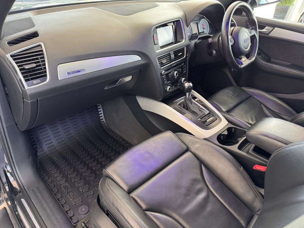 2016 AUDI SQ5 2016 AUDI SQ5