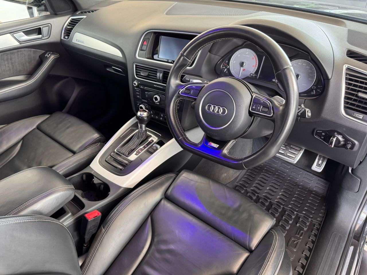 2016 AUDI SQ5 2016 AUDI SQ5