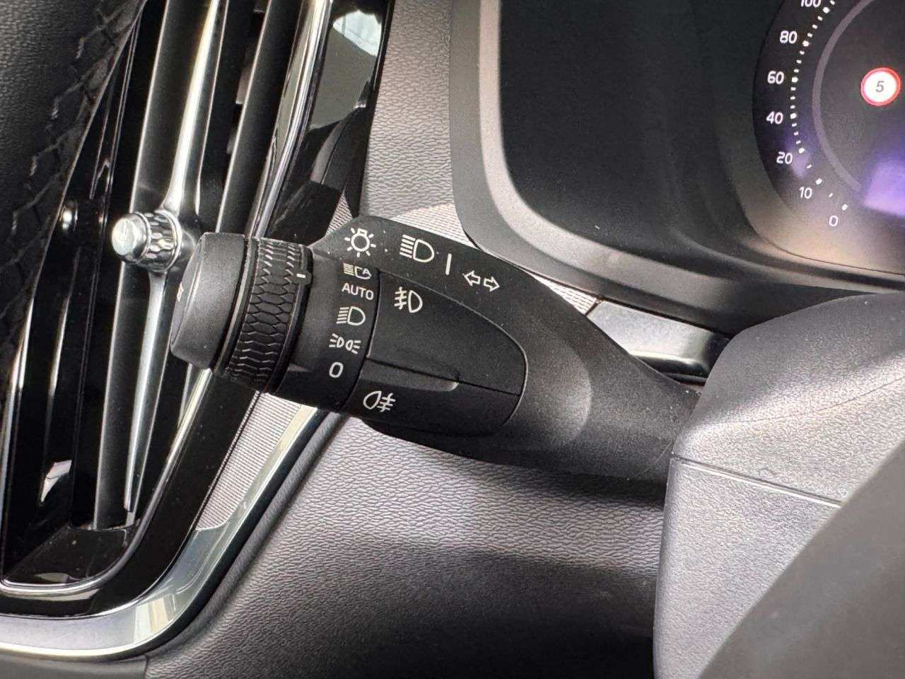 2023 VOLVO S60 2023 VOLVO S60