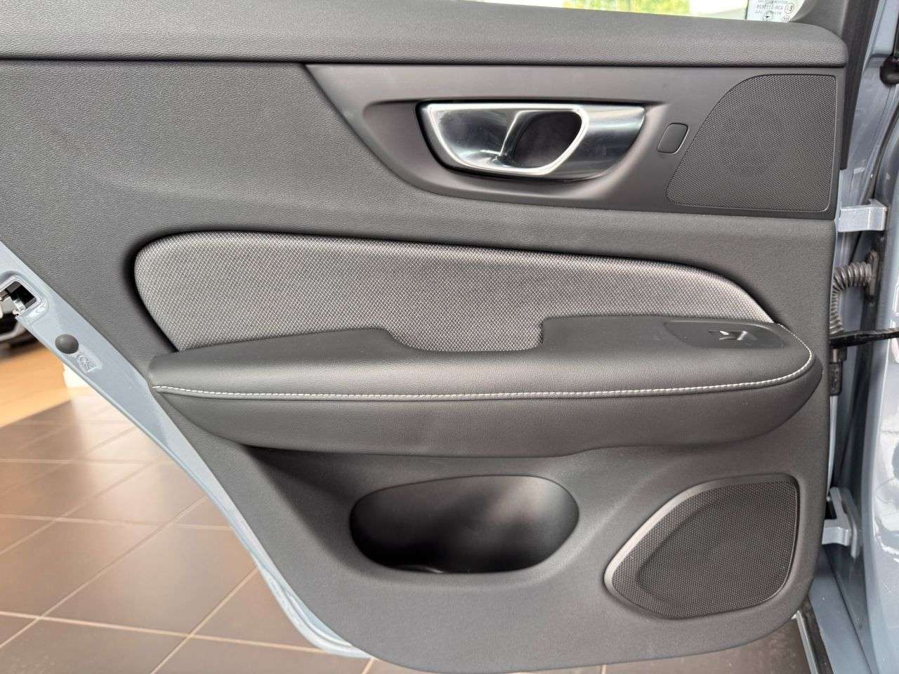 2023 VOLVO S60 2023 VOLVO S60
