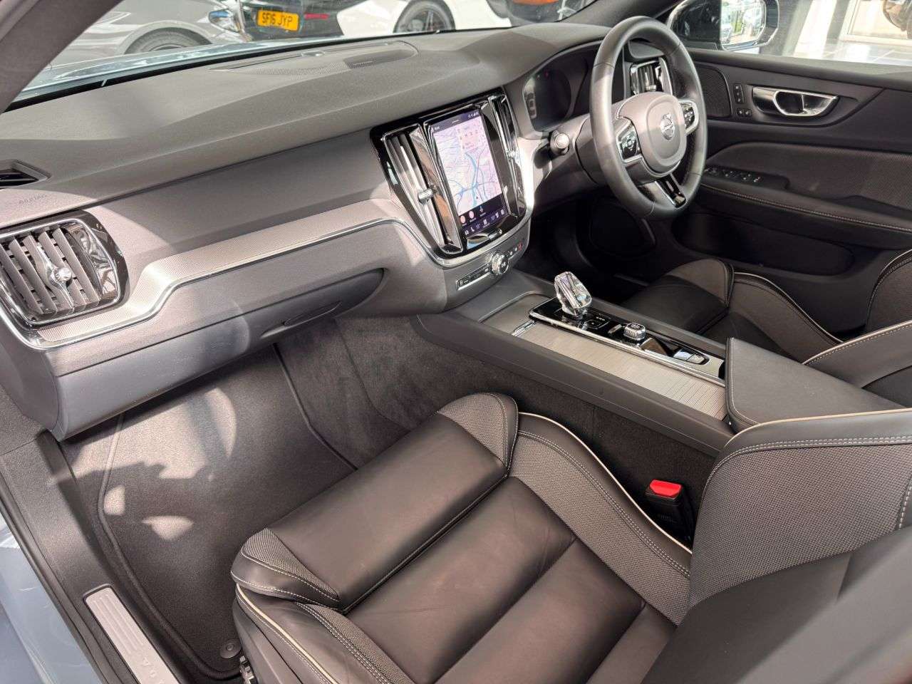 2023 VOLVO S60 2023 VOLVO S60