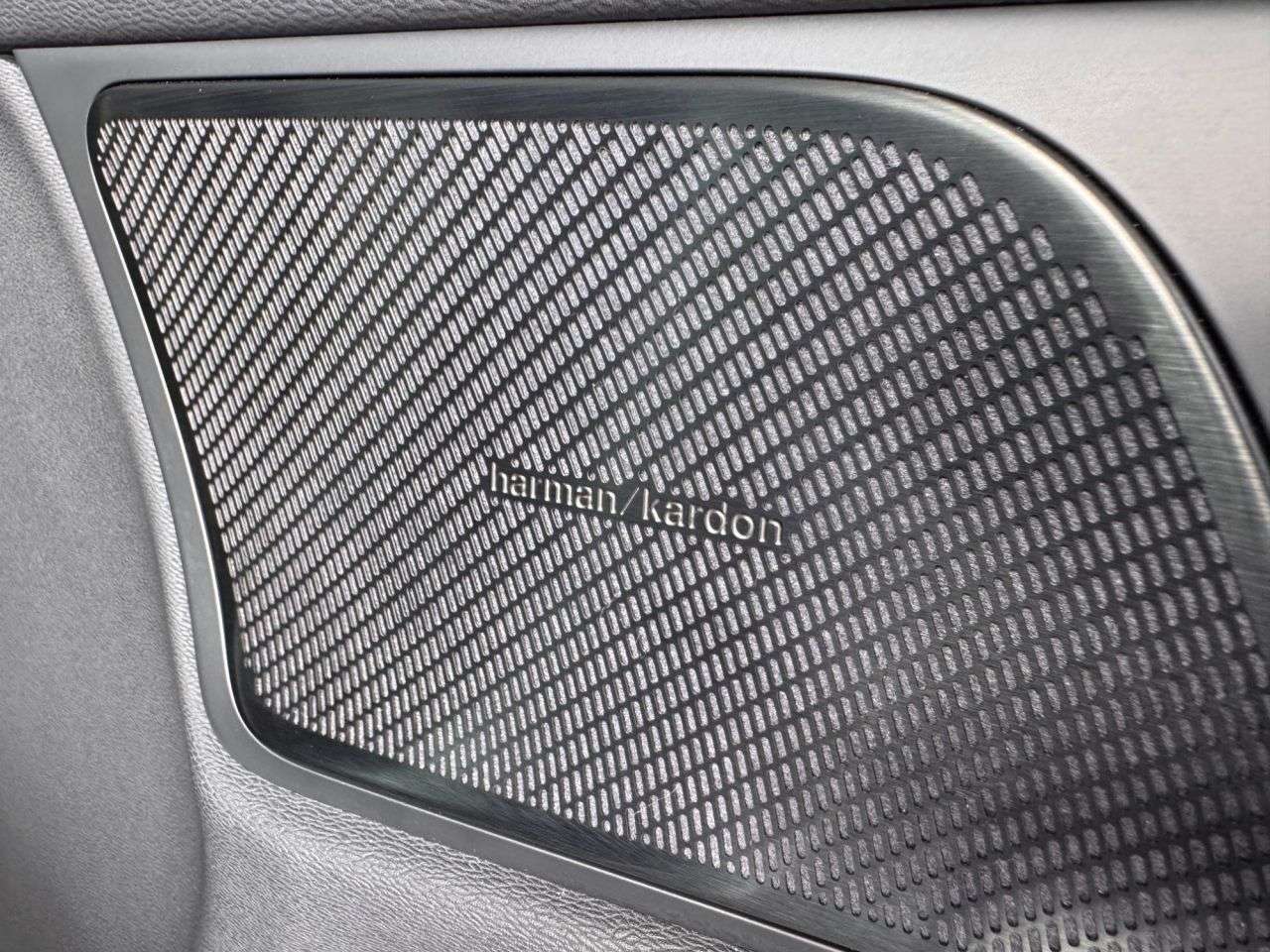 2023 VOLVO S60 2023 VOLVO S60