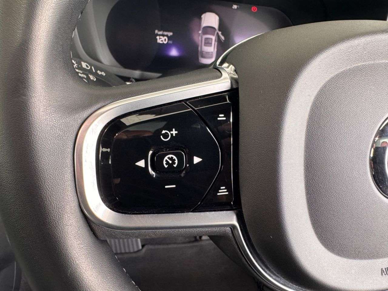 2023 VOLVO S60 2023 VOLVO S60