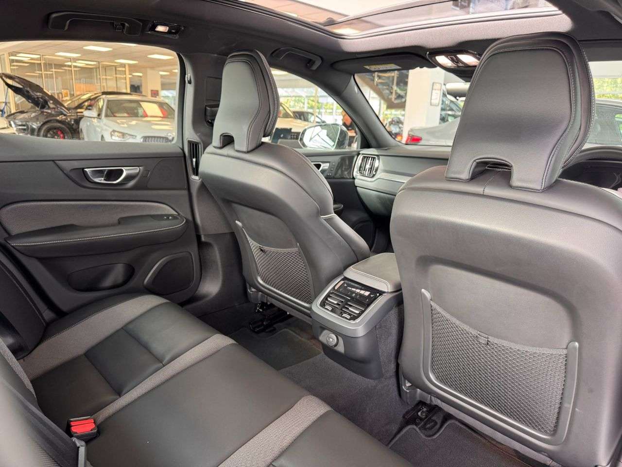 2023 VOLVO S60 2023 VOLVO S60