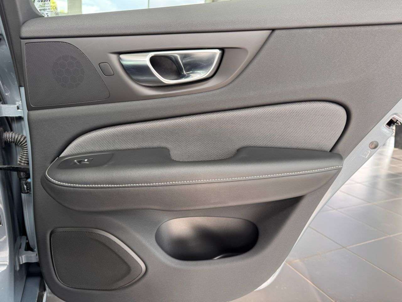 2023 VOLVO S60 2023 VOLVO S60