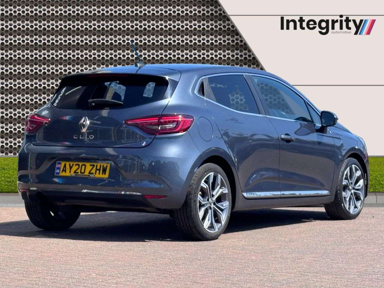 A 2020 RENAULT CLIO 1.0 TCe S Edition Hatchback 5dr Petrol Manual Euro 6 (s/s) (100 ps) 6 Renau A 2020 RENAULT CLIO 1.0 TCe S Edition Hatchback 5dr Petrol Manual Euro 6 (s/s) (100 ps) 6 Renau