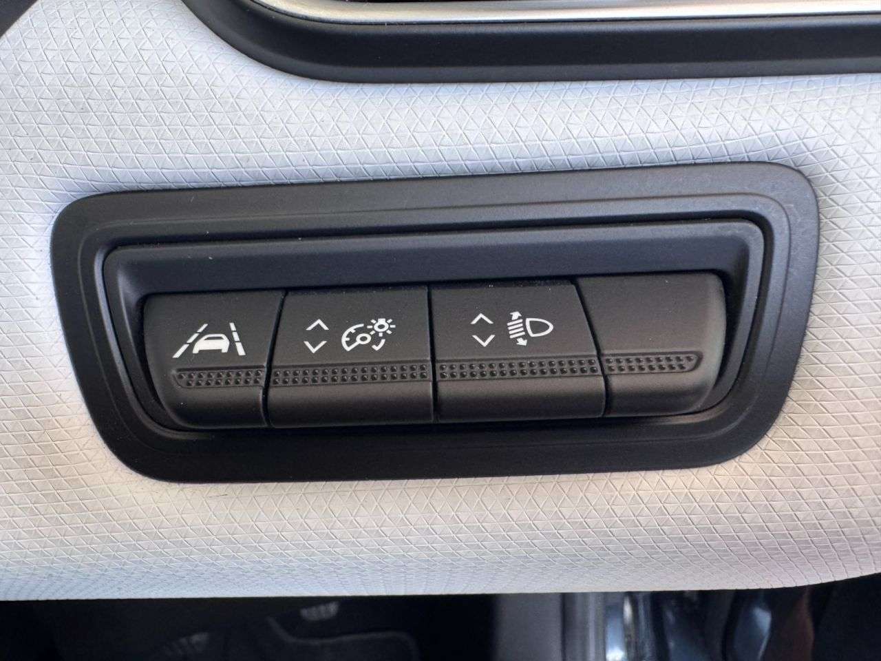 2020 RENAULT CLIO 2020 RENAULT CLIO