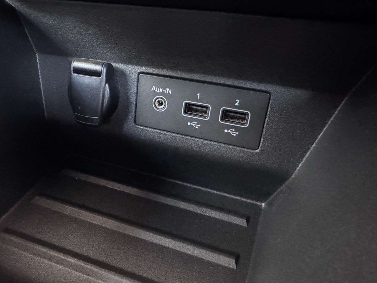 2020 RENAULT CLIO 2020 RENAULT CLIO