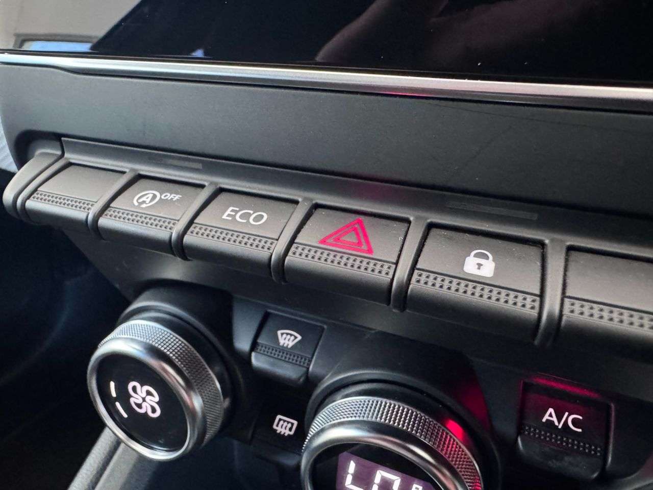 2020 RENAULT CLIO 2020 RENAULT CLIO