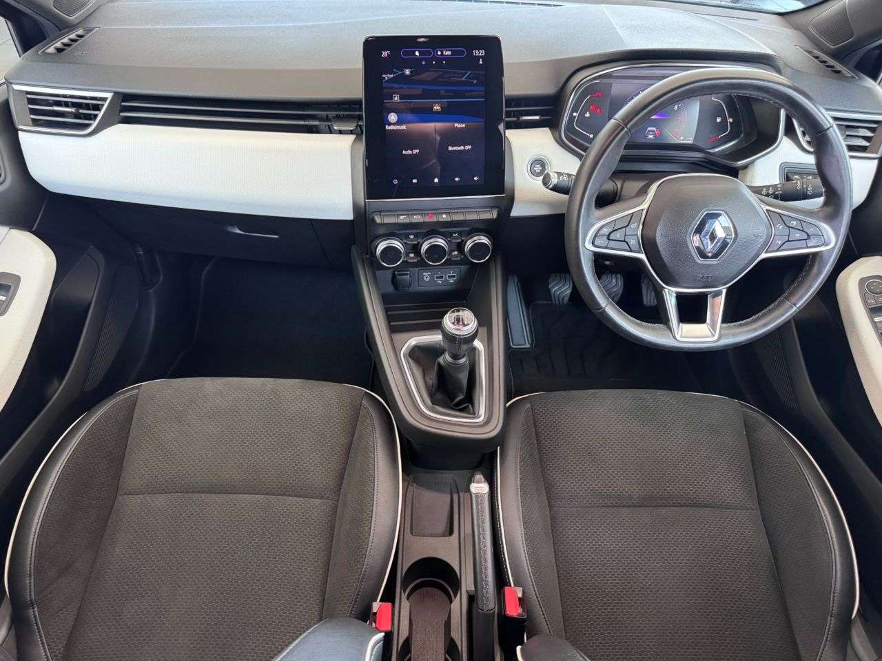 2020 RENAULT CLIO 2020 RENAULT CLIO