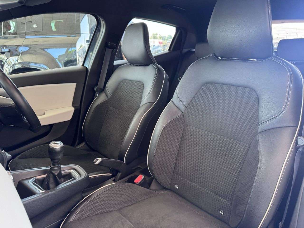 2020 RENAULT CLIO 2020 RENAULT CLIO