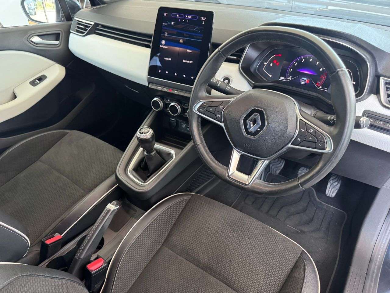2020 RENAULT CLIO 2020 RENAULT CLIO