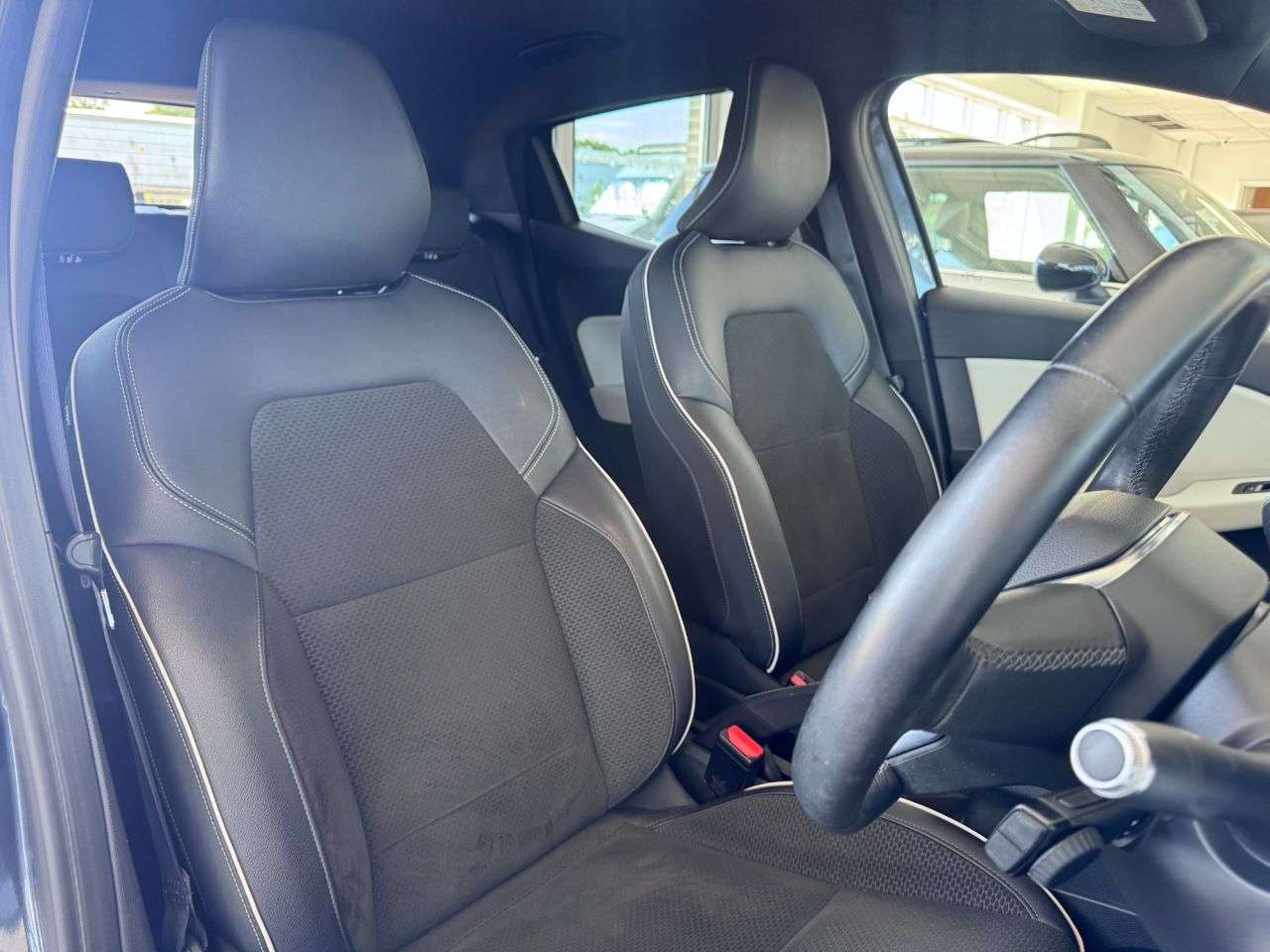 2020 RENAULT CLIO 2020 RENAULT CLIO