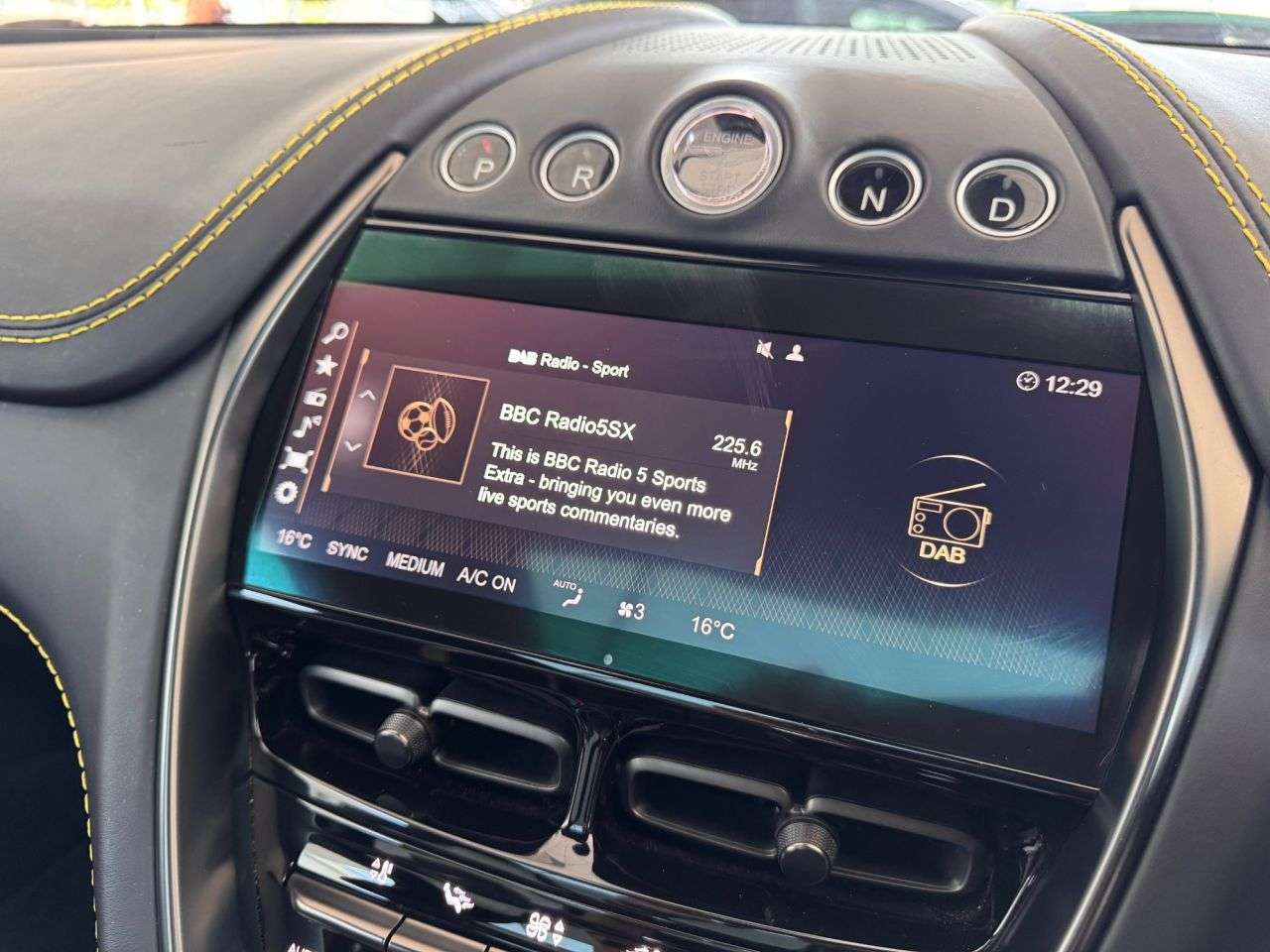 2022 ASTON MARTIN DBX 2022 ASTON MARTIN DBX