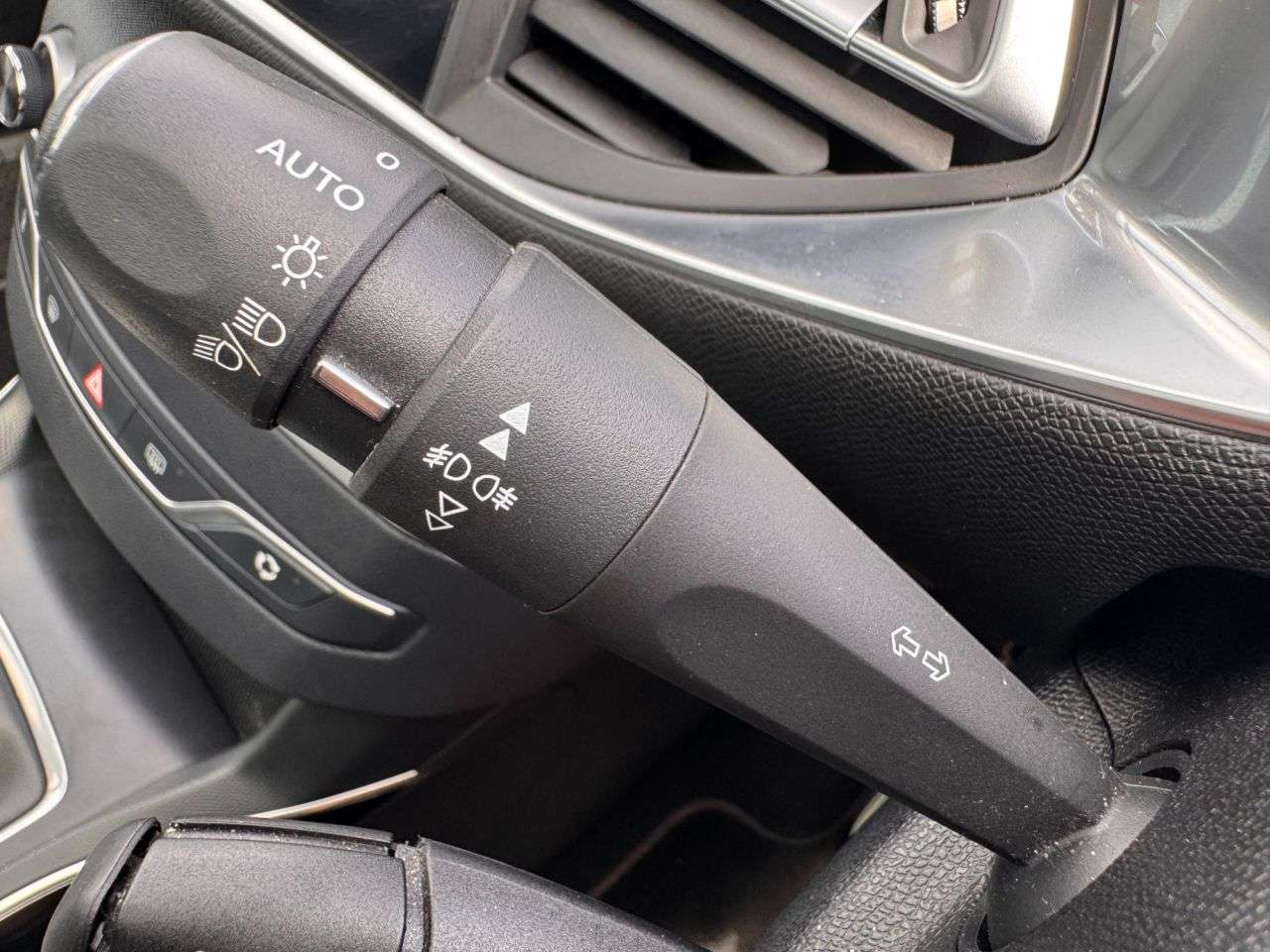 2019 PEUGEOT 308 2019 PEUGEOT 308