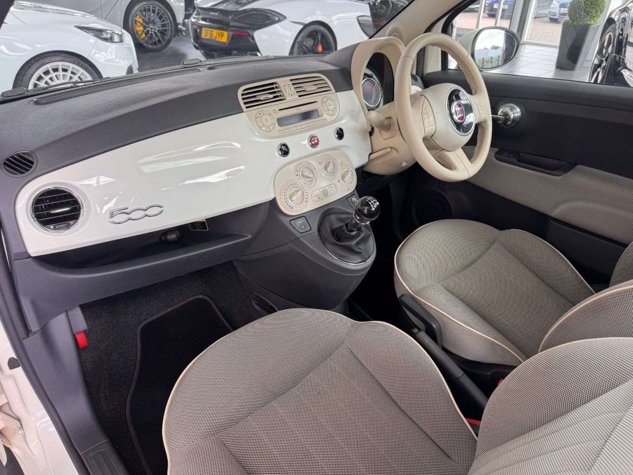 2013 FIAT 500 2013 FIAT 500