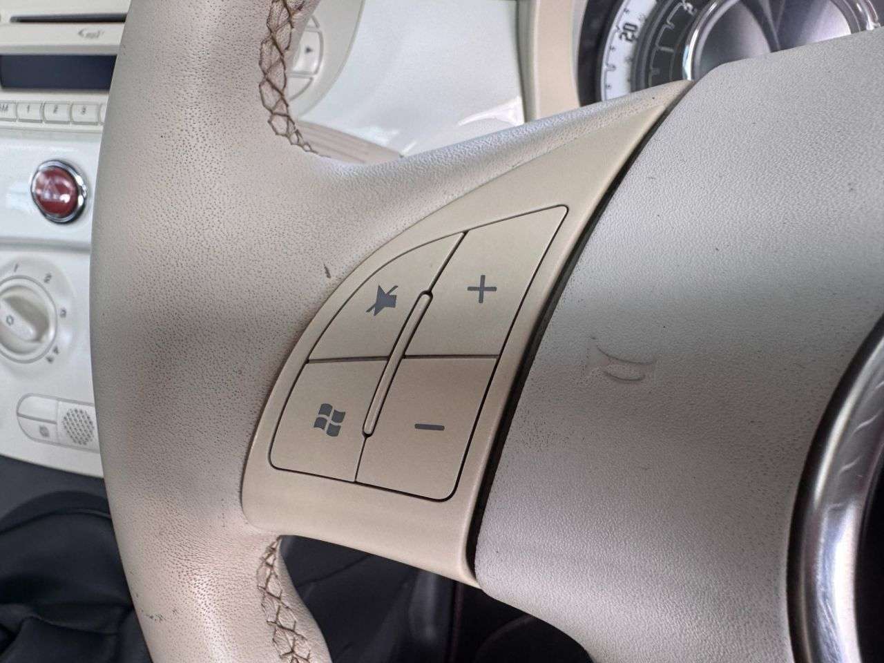 2013 FIAT 500 2013 FIAT 500