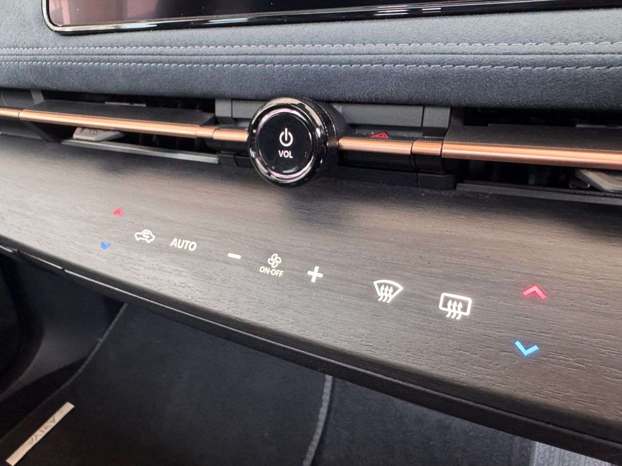 2022 NISSAN ARIYA 2022 NISSAN ARIYA