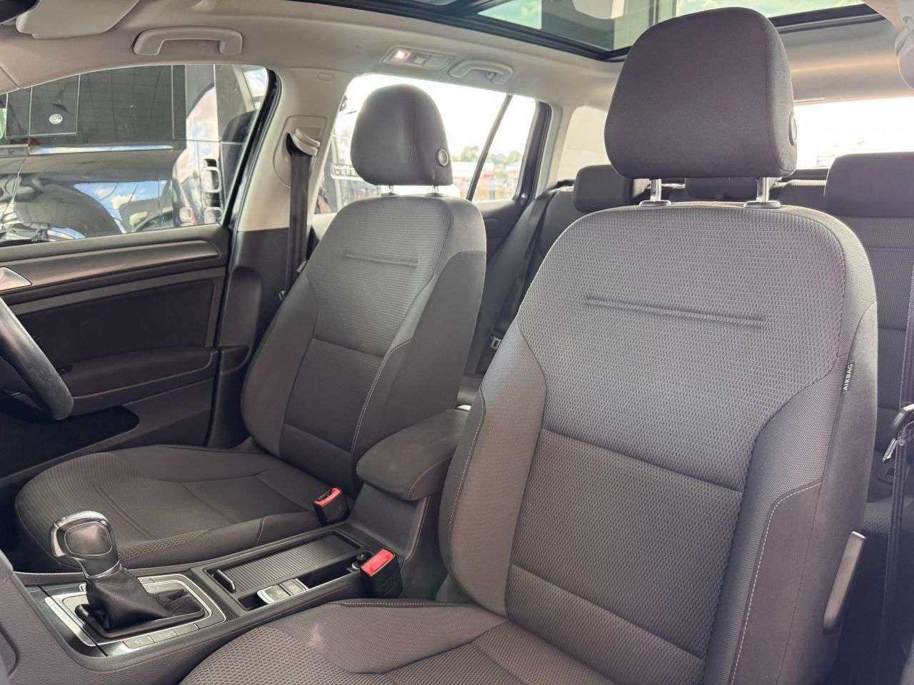 2018 VOLKSWAGEN GOLF 2018 VOLKSWAGEN GOLF
