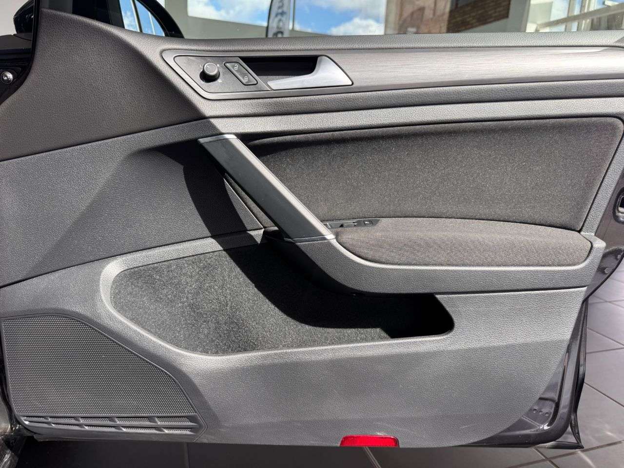 2018 VOLKSWAGEN GOLF 2018 VOLKSWAGEN GOLF