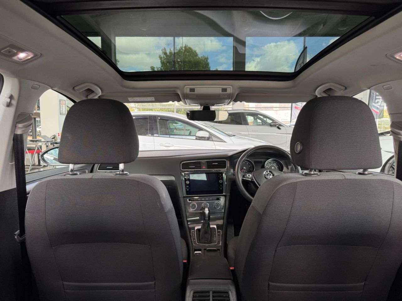 2018 VOLKSWAGEN GOLF 2018 VOLKSWAGEN GOLF