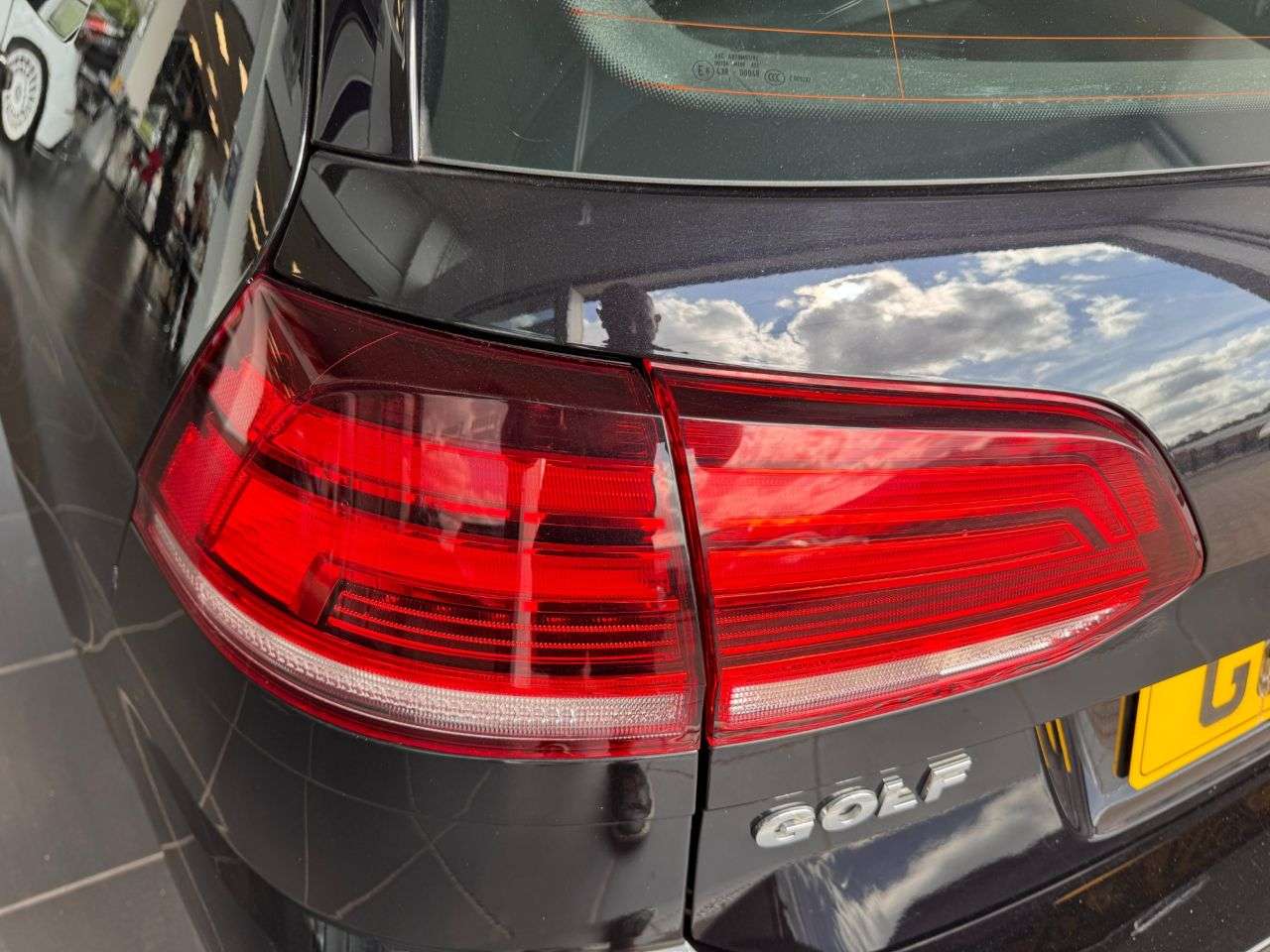 2018 VOLKSWAGEN GOLF 2018 VOLKSWAGEN GOLF