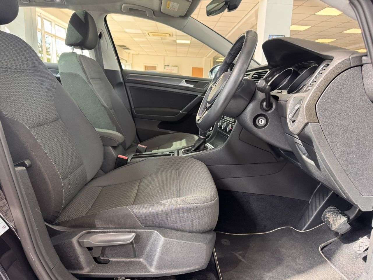 2018 VOLKSWAGEN GOLF 2018 VOLKSWAGEN GOLF