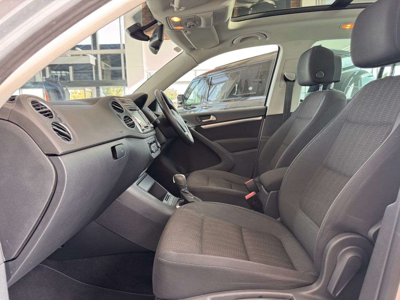 2012 VOLKSWAGEN TIGUAN 2012 VOLKSWAGEN TIGUAN
